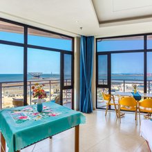 营口美好时光海景民宿(山海广场白鲸公馆店)