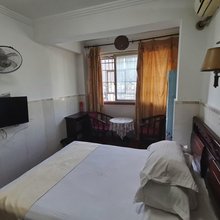 贵阳圣洁公寓(旅游集散中心店)