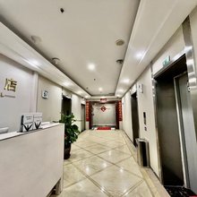呼和浩特启想酒店(内蒙古工业大学润宇家具中心店)