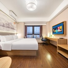 壹号酒店(济南西站山东国际会展中心店)