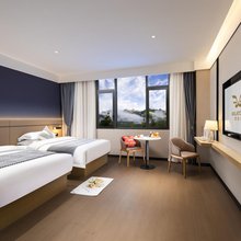 VALATOMS梵拉图·阳光酒店(茂县古羌城店)