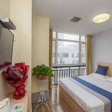 泮谷·小筑酒店(菏泽火车站店)