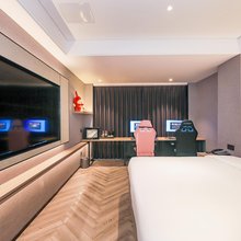 云雅奢电竞民宿(宽窄巷子锦里店)
