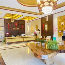 普定凯旋大酒店