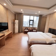 镇雄星程宾馆(县中医院店)