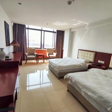 佛山泓斯丽商务宾馆(九江中外运码头店)