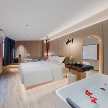 季清酒店(丽水站市中心医院店)