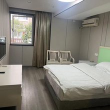 鑫红宾馆