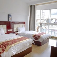 温格尔主题酒店(保山高铁站店)