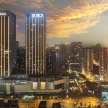 成都·泊里高端服务公寓(锦华万达广场东光地铁站店)