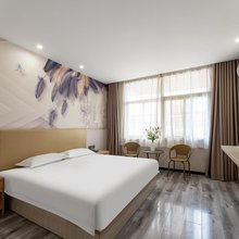 易佰良品酒店(济南大明湖景区北园大街店)