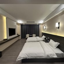 德缘酒店