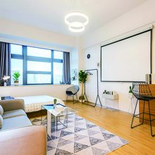 向阳花开loft影院公寓酒店(万象汇店)