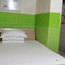 何姐住宿(武昌火车站店)