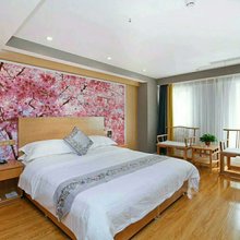 咸阳里享伯君酒店(秦都万达店)