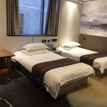 建始硒水间精品酒店