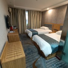 阿勒泰宜居酒店