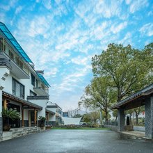 卿尘水云森客栈(无锡灵山大佛拈花湾店)