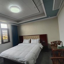 毛三宾馆