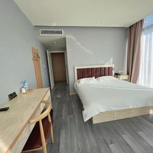 途庐·和酒店(上海嘉怡路地铁站店)