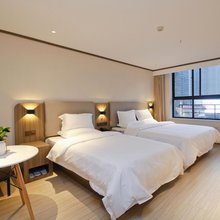 艺龙安云酒店(西安西北大学边家村地铁站店)