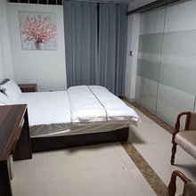长红公寓(惠州秋长街道店)