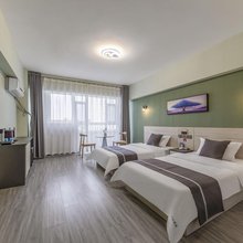 轻住酒店·佳住精品(潍坊火车站北广场店)