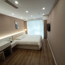 好时光客栈(东台站店)