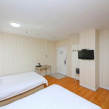 怡住连锁酒店(石家庄省三院店)