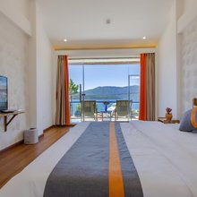 泸沽湖湖上雅居精品客栈