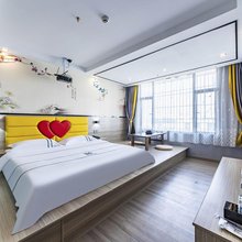 汕尾密斯兰轻奢公寓(信利厂区店)