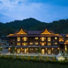 芒市澜舍时光酒店(傣族古镇芒市机场店)