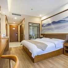 滨海之星酒店(天津滨海新区中心商务区店)