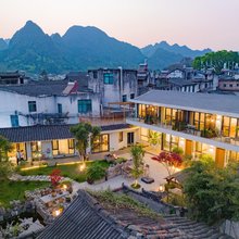万峰林纳山居民宿(下纳灰店)