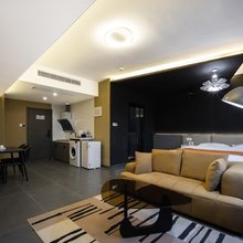 尧里民宿(合肥蜀山西地铁站奥园城市天地店)