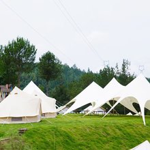 桥头湖畔喜马拉雅露营基地