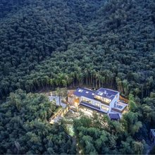 莫干山鸣林艺术民宿(龙潭景区店)