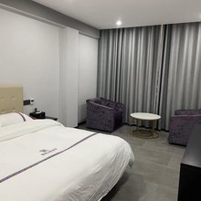 罗玛主题酒店