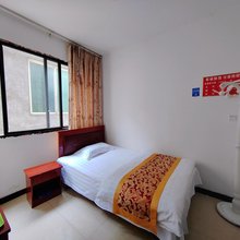 天全军城旅馆
