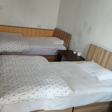 广场招待所(武汉汉口火车站店)