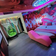 聚豪浪漫主题民宿(佛山松岗商业广场店)
