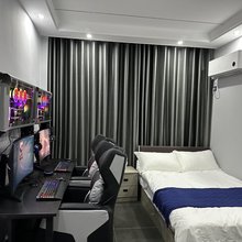 艺铂电竞酒店