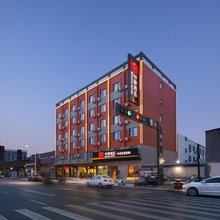 仟那酒店(兰考火车站店)