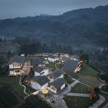 雅安草言殳舍