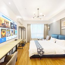 极客精品公寓(佛山新动力广场店)