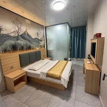 情谊旅馆