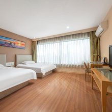 百花花园酒店(济南东环国际广场山东大学店)