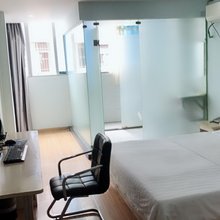 武汉九顶商务宾馆(硚口路地铁站店)