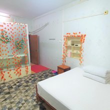 天燕公寓(纸坊大街地铁站江夏区第一初级中学店)
