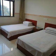 东风旅社